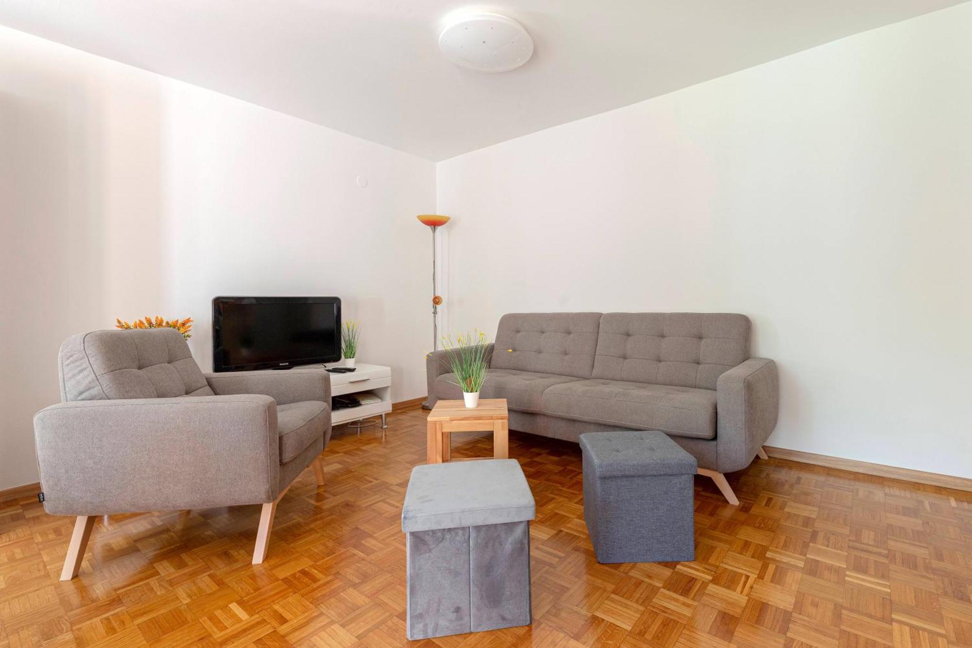 Apartma Angela ลูบลิยานา ภายนอก รูปภาพ